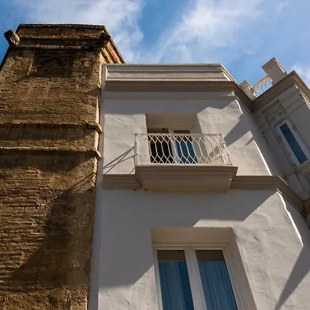 Torre Homenaje Historical Suites Sevilla Exterior foto