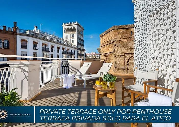 Torre Homenaje Historical Suites